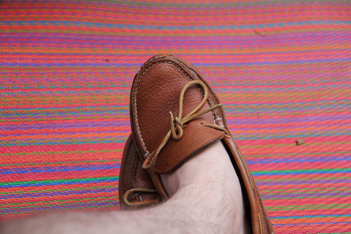 Photo by jbyer111 on May 24, 2025 of the Town View Ole Maine Comfort Classic Double Sole Moccasin in Unknown Top Grain Bullhide & Unknown Deerskin Lining.