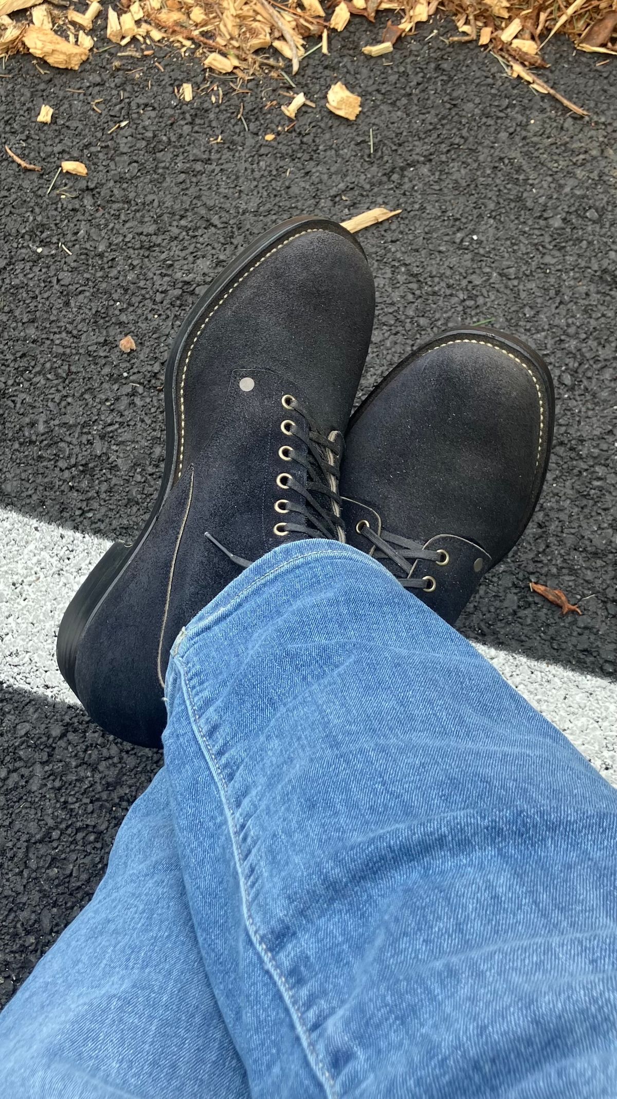 Photo by jbyer111 on May 20, 2025 of the NF Bootmaker Fritz Boot in Horween Navy Chamois Roughout.