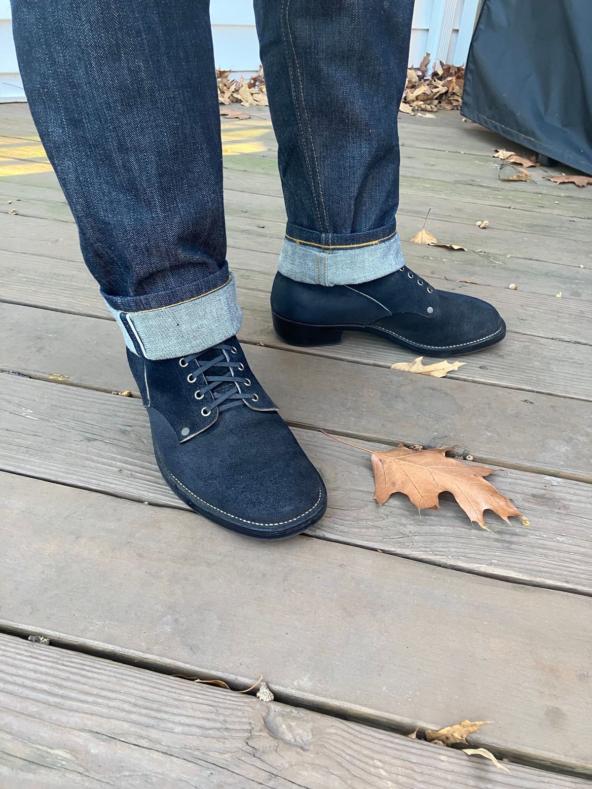 Photo by jbyer111 on November 13, 2025 of the NF Bootmaker Fritz Boot in Horween Navy Chamois Roughout.