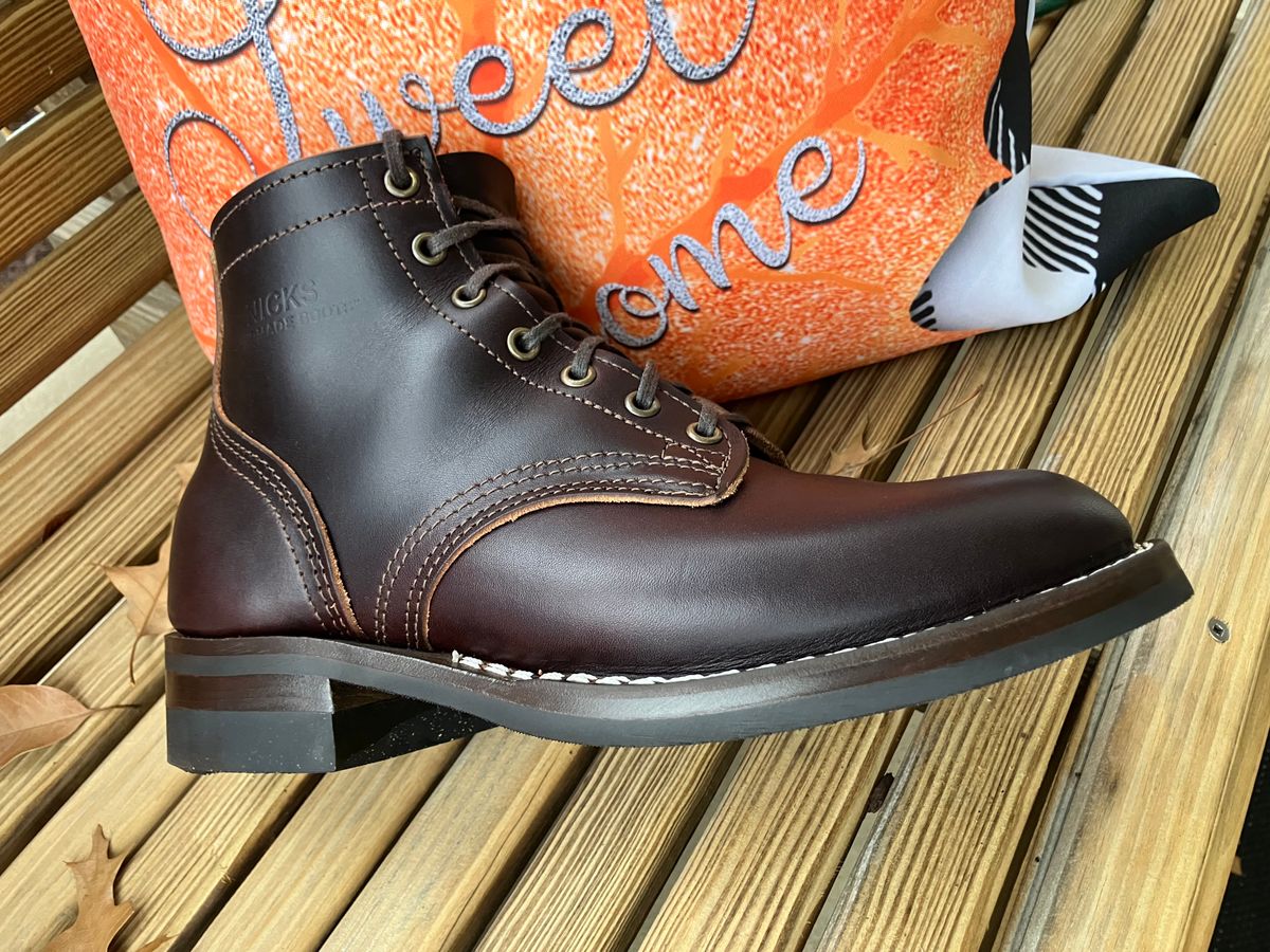 Photo by jbyer111 on November 26, 2025 of the Nicks LL64 in Wickett & Craig Walnut Double Stuffed.