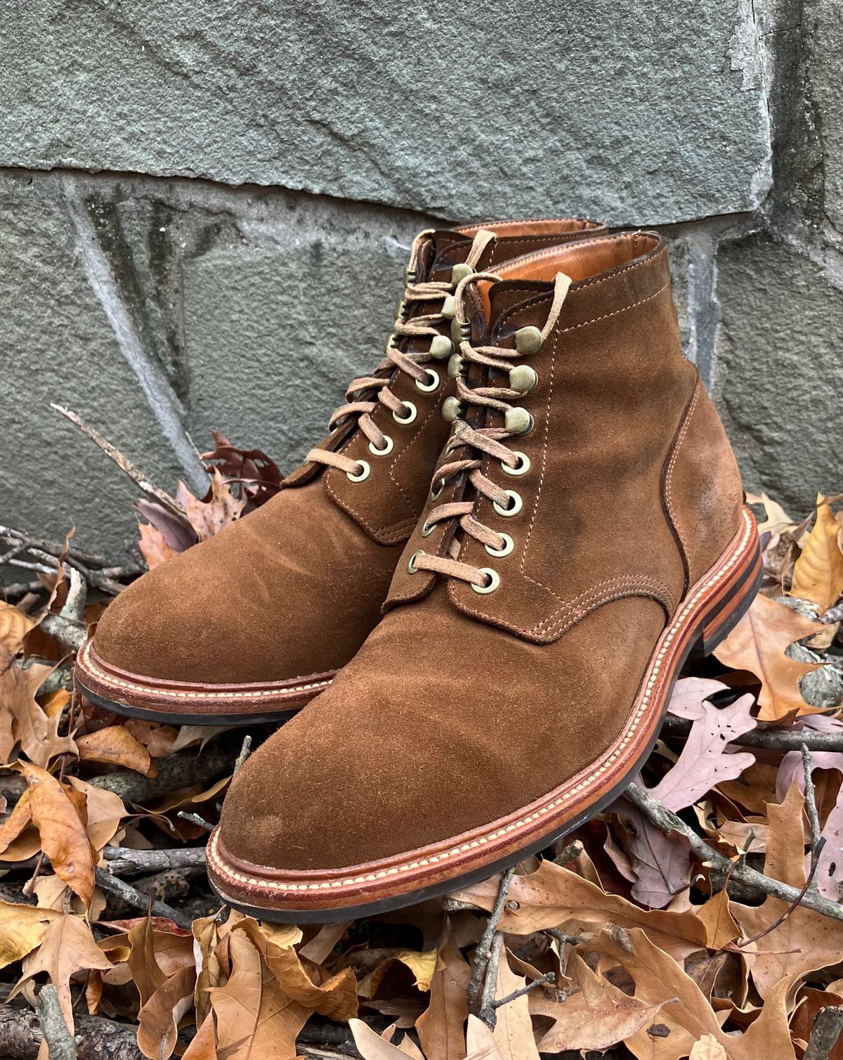Photo by jbyer111 on November 10, 2024 of the Grant Stone Diesel Boot in C.F. Stead Bourbon Repello Calf Suede.