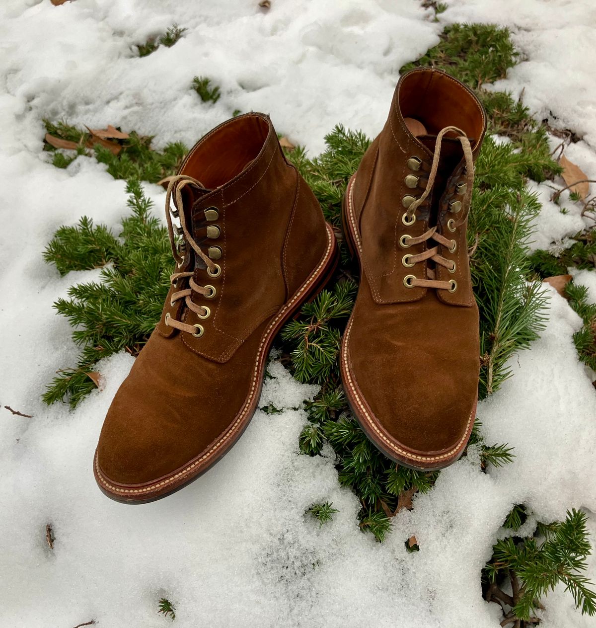 Photo by jbyer111 on January 13, 2025 of the Grant Stone Diesel Boot in C.F. Stead Bourbon Repello Calf Suede.