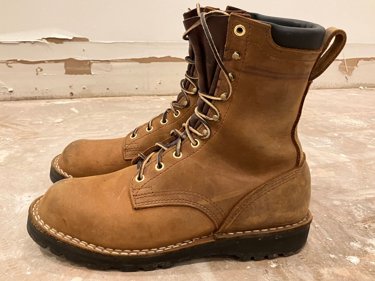 Photo by jbyer111 on February 17, 2024 of the Nicks Ridgeline Hiking Boot in Seidel WeatherShield Brown.