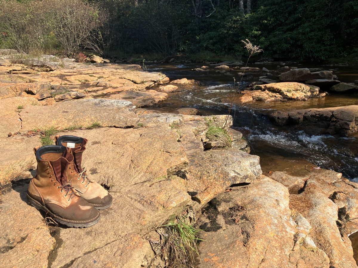 Photo by jbyer111 on October 12, 2024 of the Nicks Ridgeline Hiking Boot in Seidel WeatherShield Brown.