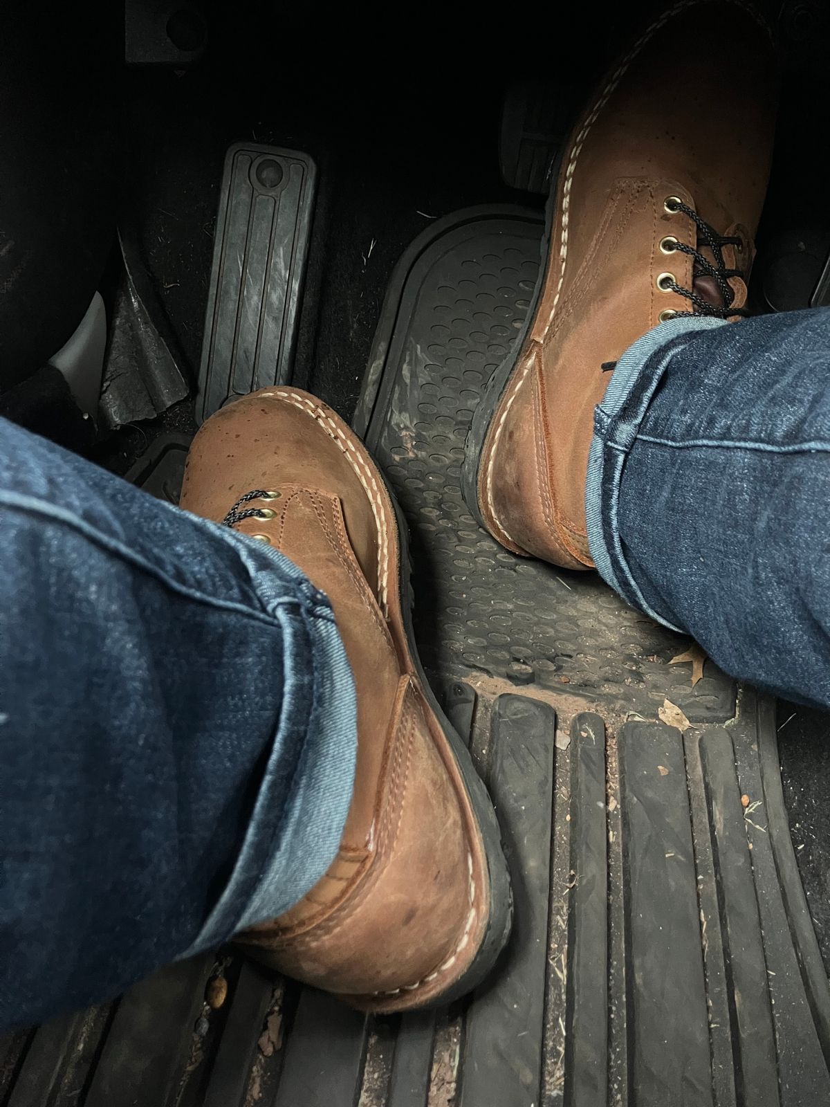 Photo by jbyer111 on November 21, 2024 of the Nicks Ridgeline Hiking Boot in Seidel WeatherShield Brown.