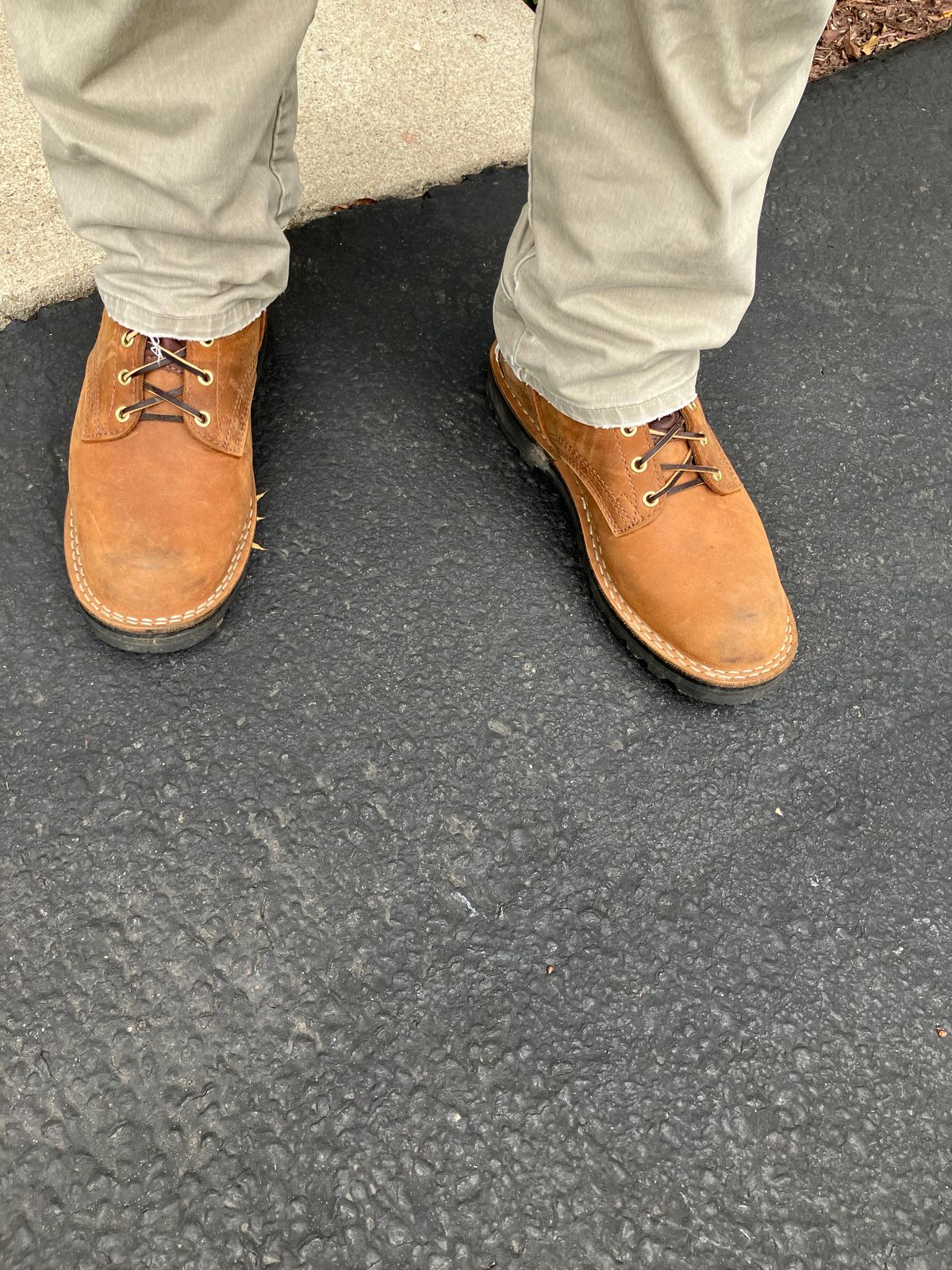 Photo by jbyer111 on August 28, 2023 of the Nicks Ridgeline Hiking Boot in Seidel WeatherShield Brown.