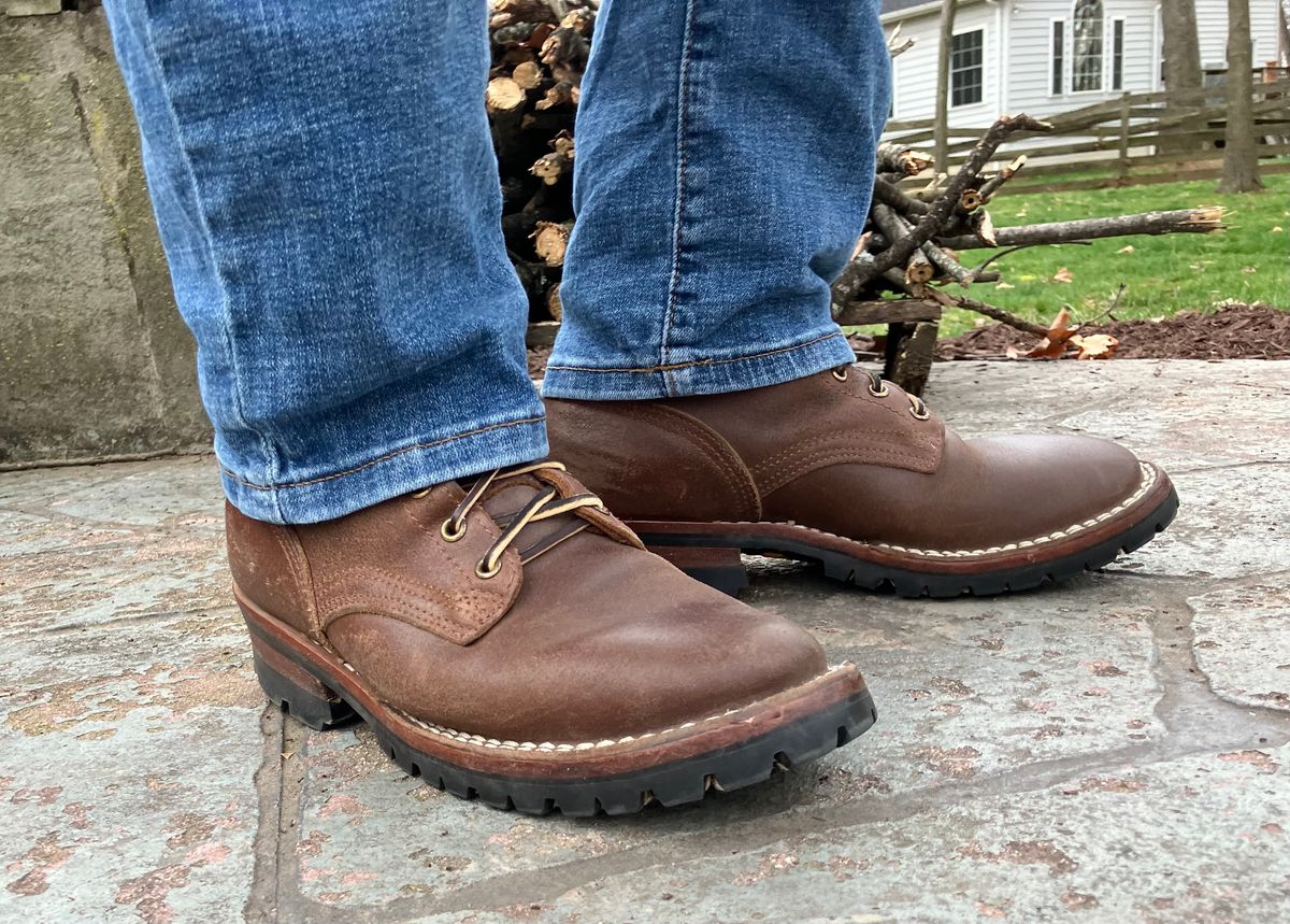 Photo by jbyer111 on March 15, 2024 of the Nicks Urban Logger in Horween Natural Waxed Flesh.
