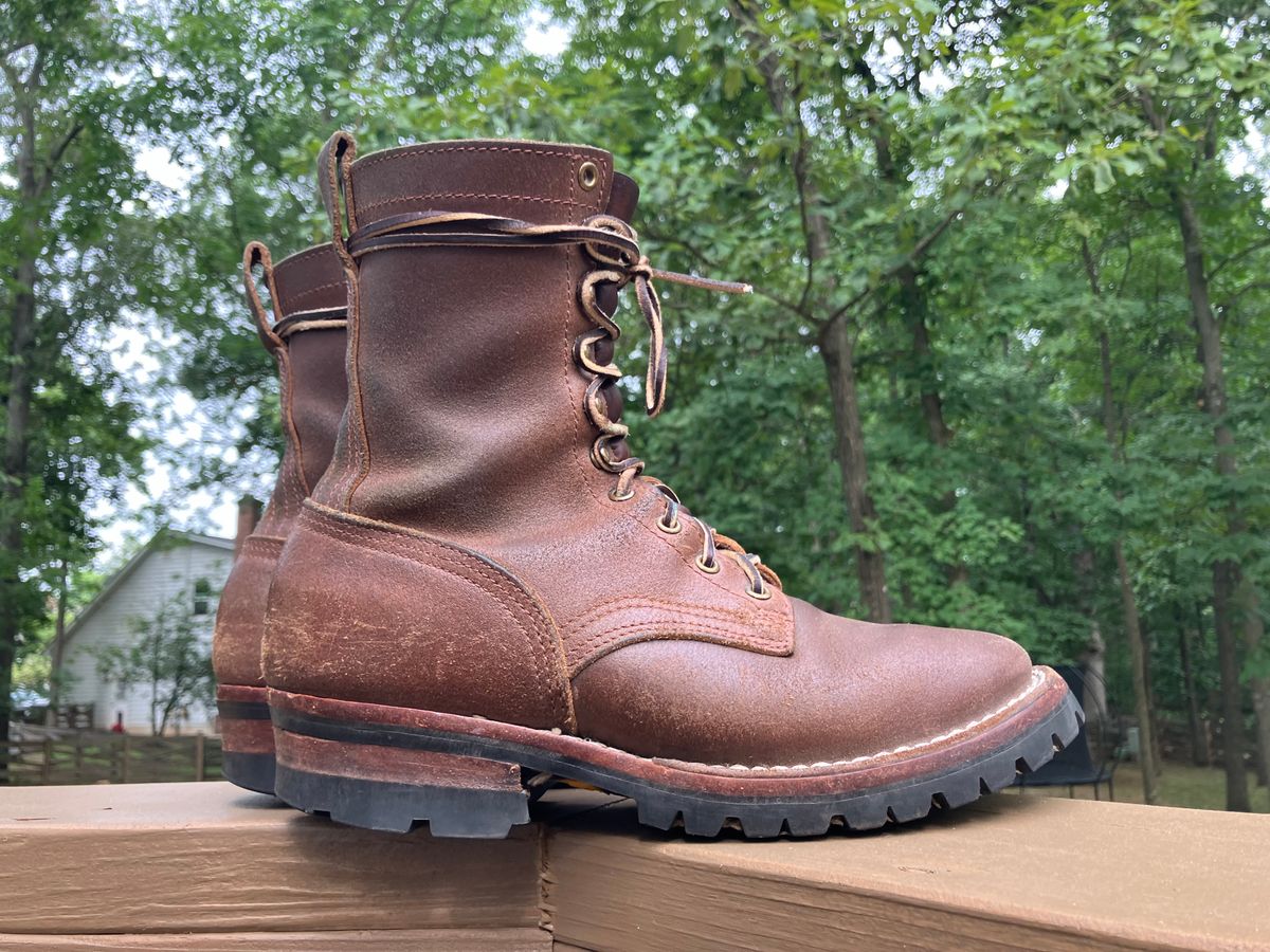 Photo by jbyer111 on July 20, 2024 of the Nicks Urban Logger in Horween Natural Waxed Flesh.