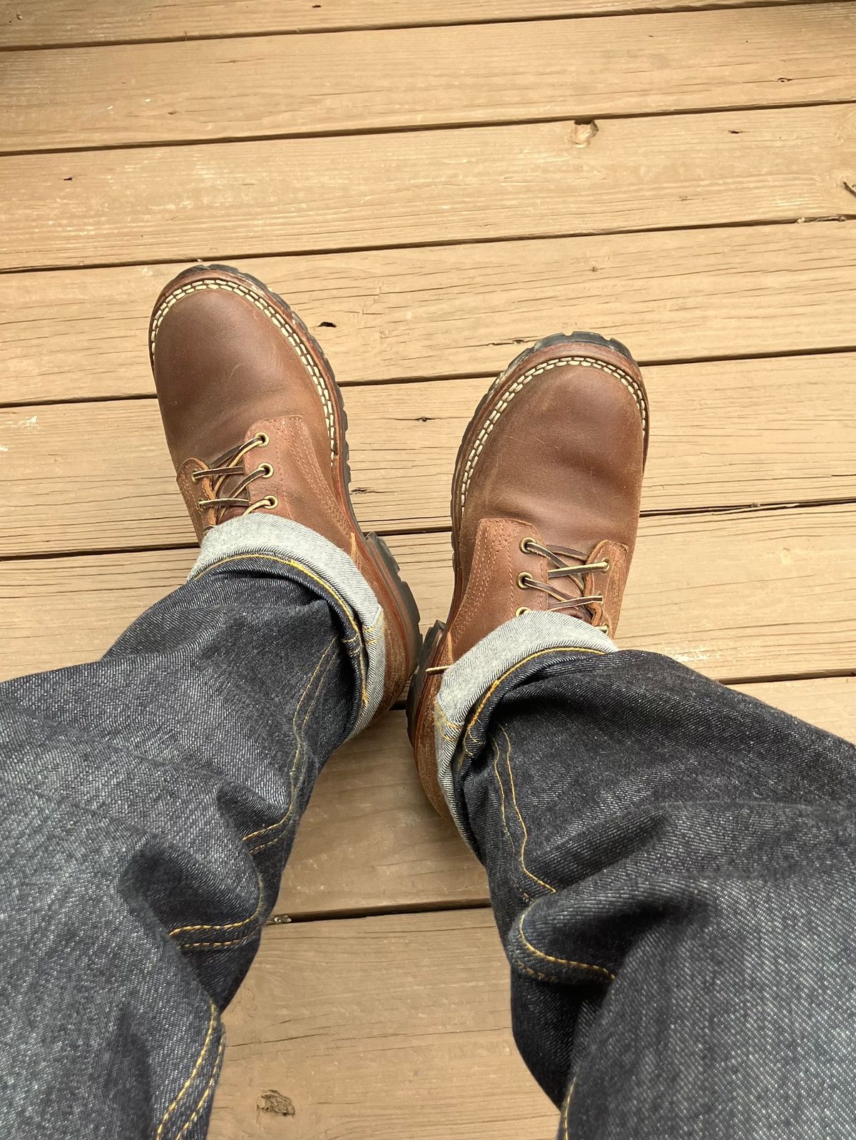 Photo by jbyer111 on February 19, 2025 of the Nicks Urban Logger in Horween Natural Waxed Flesh.