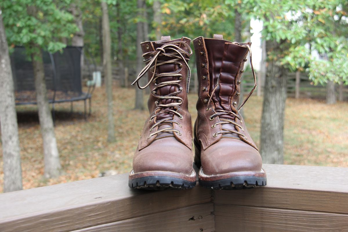 Photo by jbyer111 on October 1, 2025 of the Nicks Urban Logger in Horween Natural Waxed Flesh.