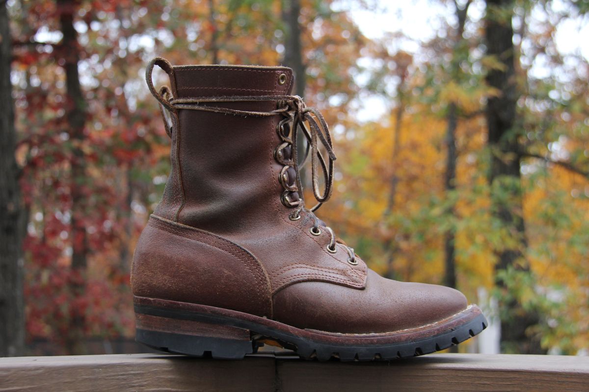 Photo by jbyer111 on November 3, 2025 of the Nicks Urban Logger in Horween Natural Waxed Flesh.