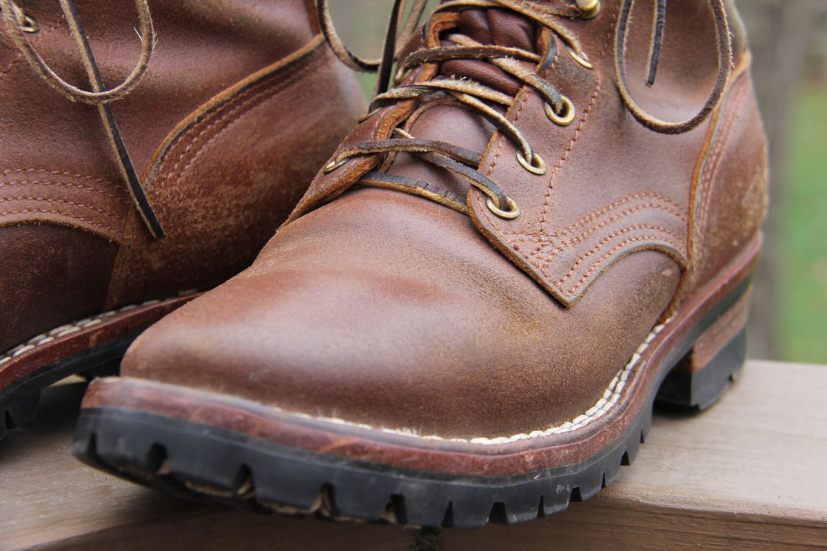 Photo by jbyer111 on April 2, 2026 of the Nicks Urban Logger in Horween Natural Waxed Flesh.