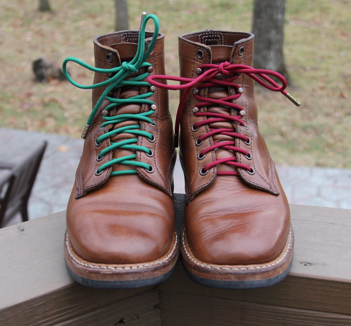 Photo by jbyer111 on December 26, 2025 of the White's Bounty Hunter in Horween Natural Chromexcel.