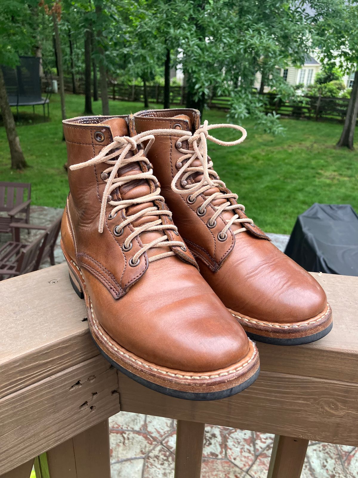 Photo by jbyer111 on May 25, 2026 of the White's Bounty Hunter in Horween Natural Chromexcel.