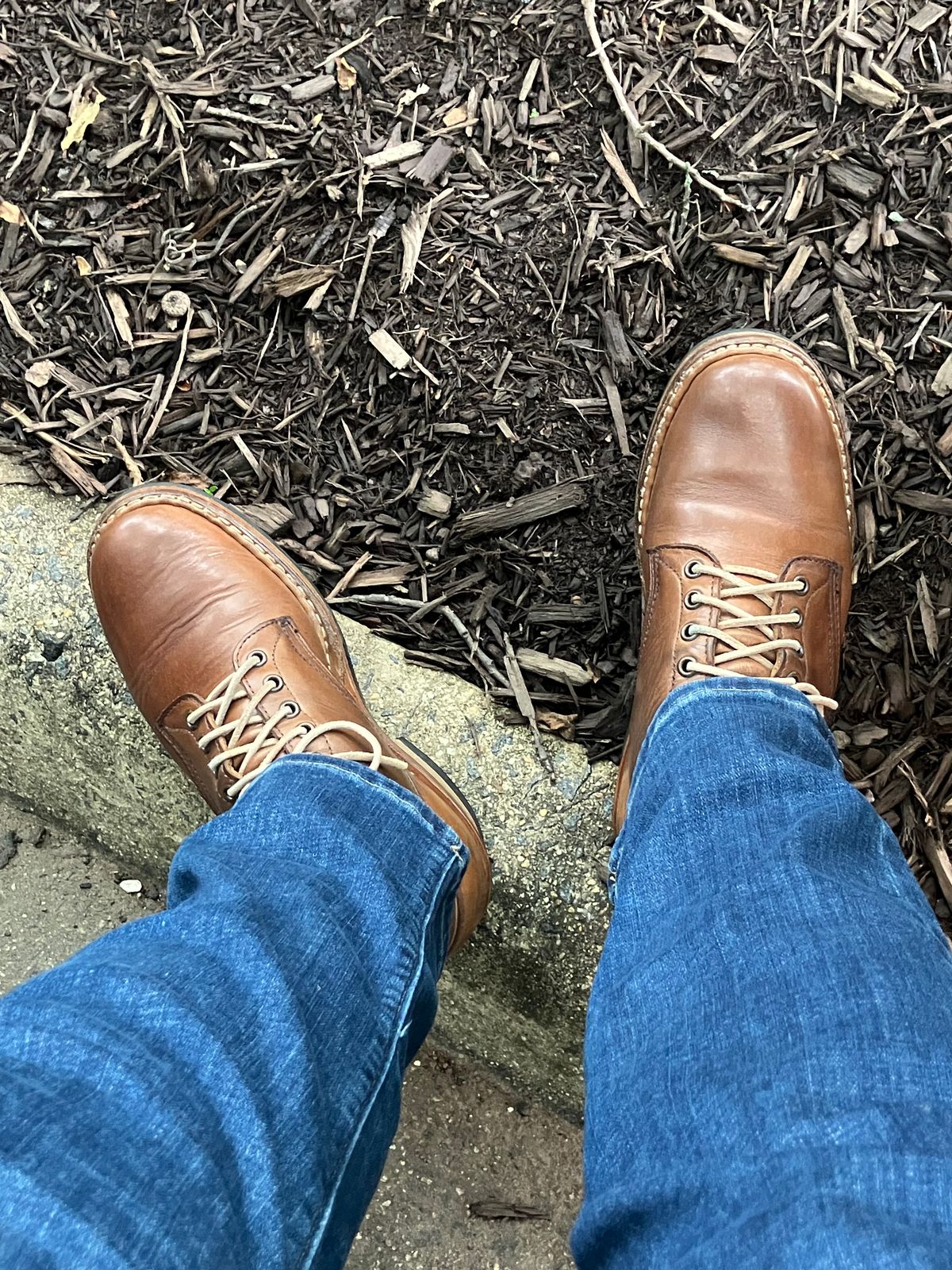 Photo by jbyer111 on June 29, 2026 of the White's Bounty Hunter in Horween Natural Chromexcel.