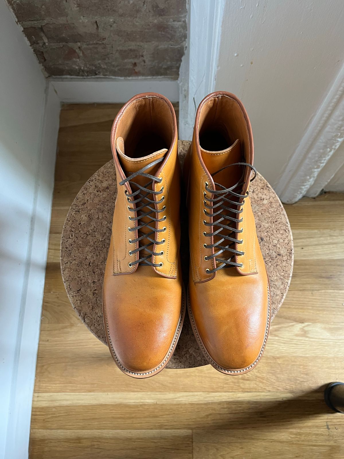 Photo by tbriggscook on October 5, 2022 of the Viberg Officer Boot in Shinki Camel Latigo Horsehide.