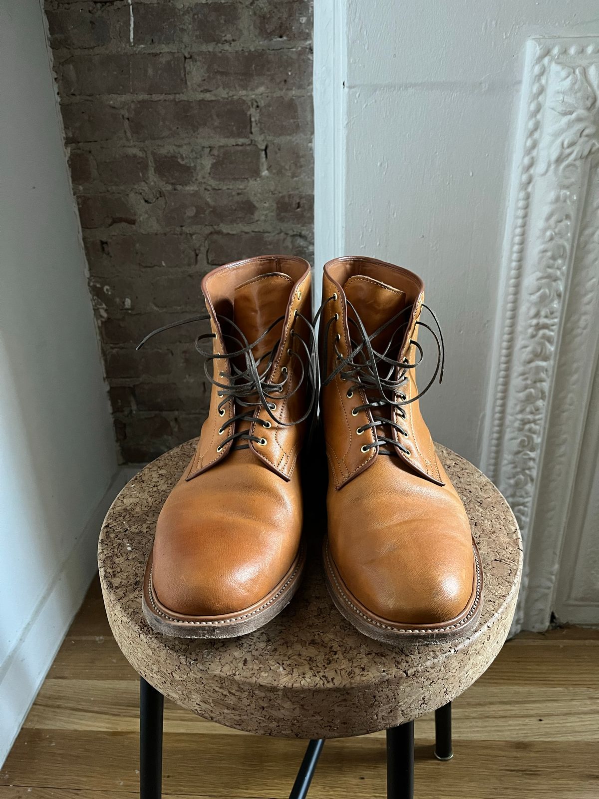 Photo by tbriggscook on November 2, 2022 of the Viberg Officer Boot in Shinki Camel Latigo Horsehide.