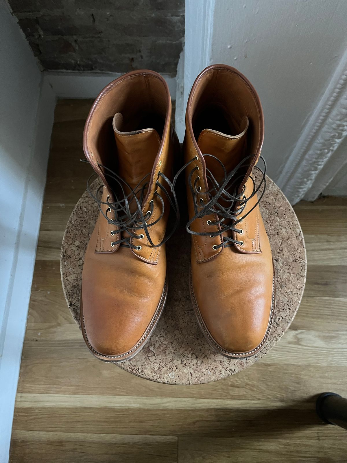 Photo by tbriggscook on November 2, 2022 of the Viberg Officer Boot in Shinki Camel Latigo Horsehide.