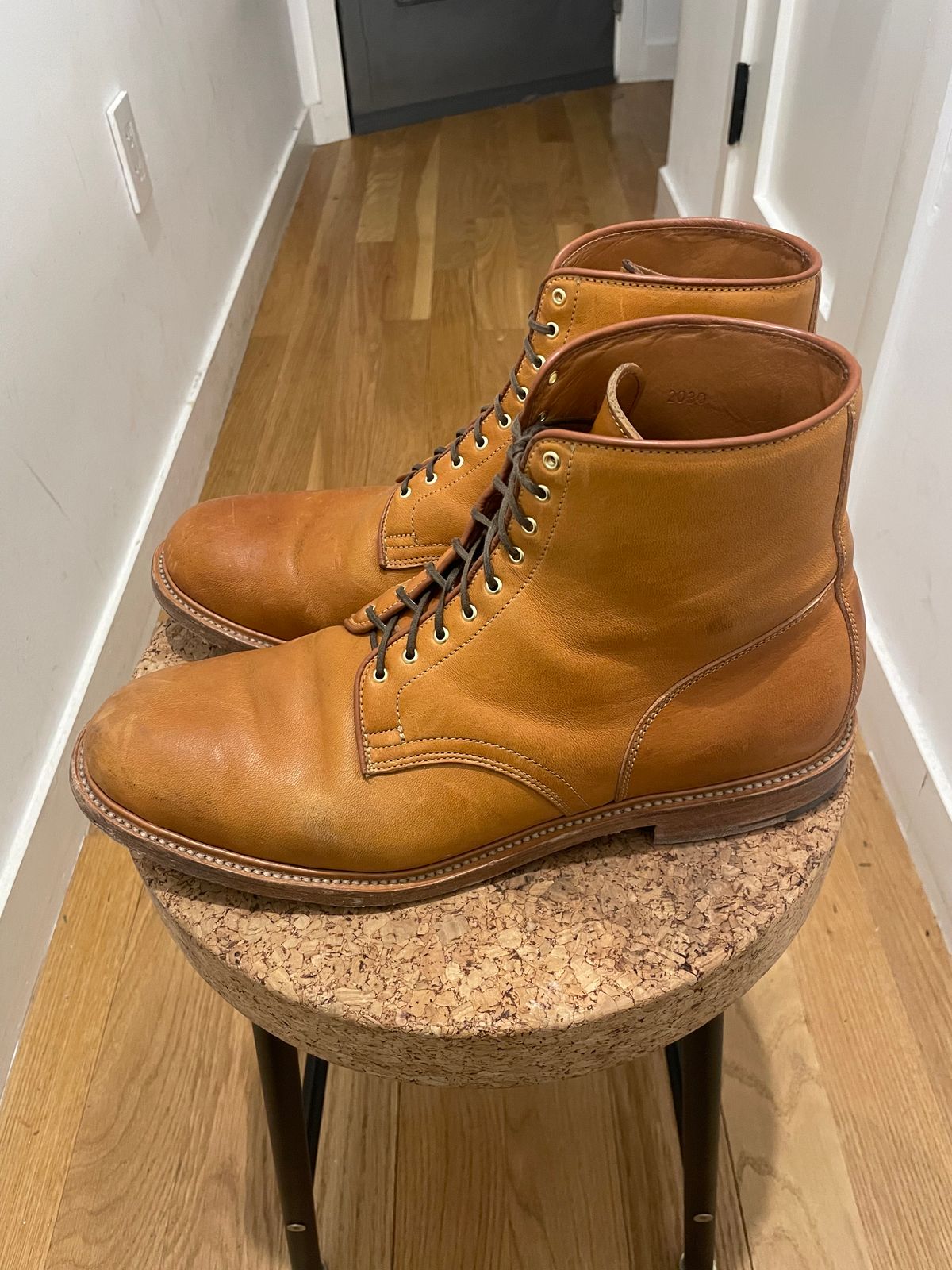 Photo by tbriggscook on December 6, 2022 of the Viberg Officer Boot in Shinki Camel Latigo Horsehide.