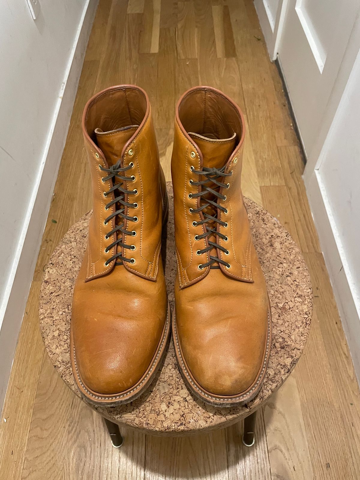 Photo by tbriggscook on December 6, 2022 of the Viberg Officer Boot in Shinki Camel Latigo Horsehide.