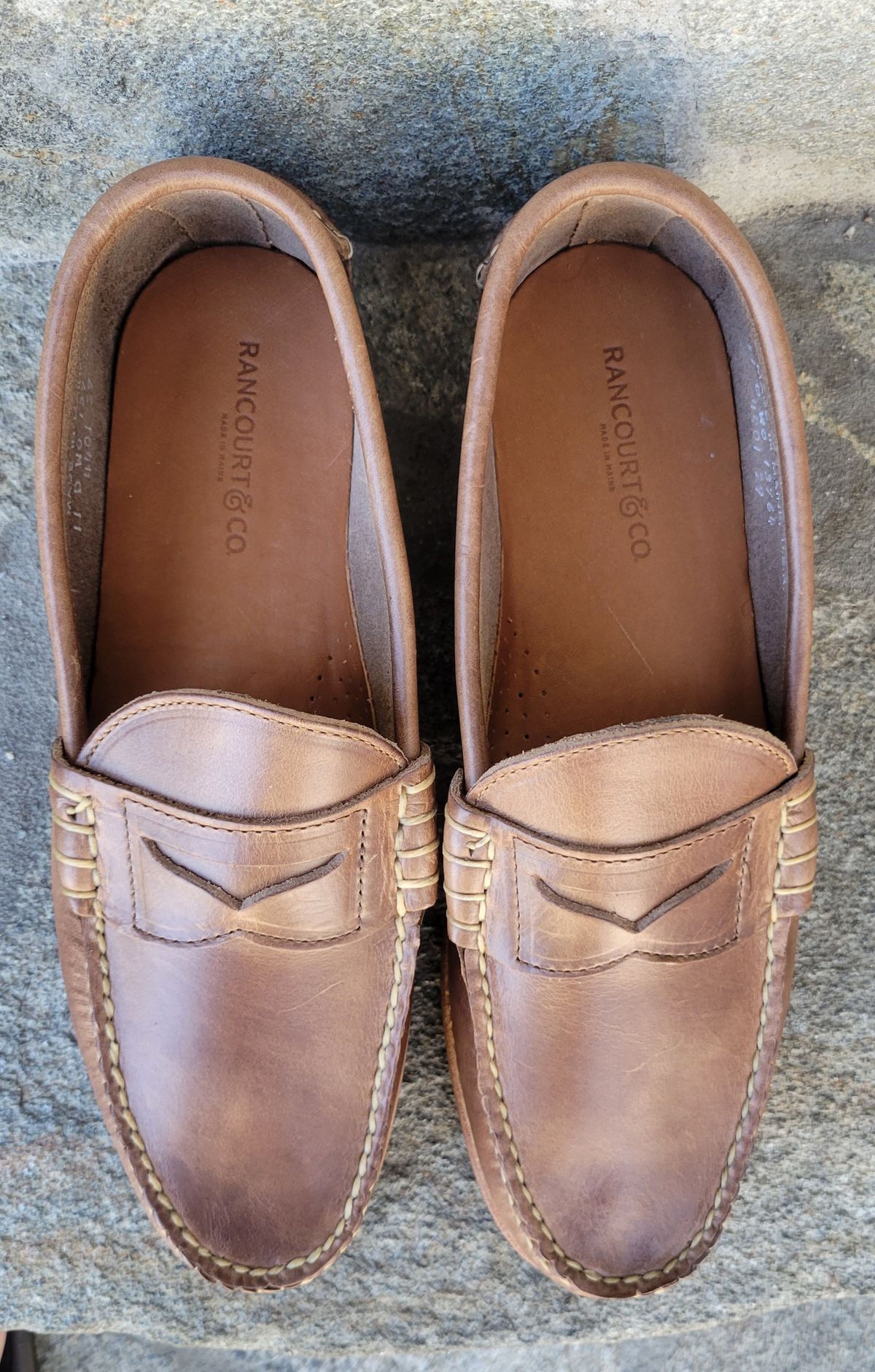 Photo by Dodgers78 on October 4, 2023 of the Rancourt & Co. Beefroll Penny Loafers in Horween Natural Chromexcel.