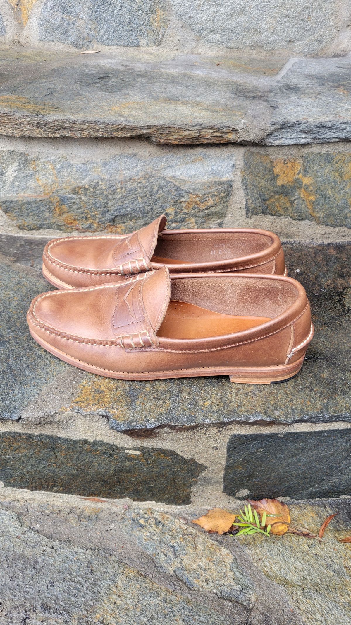 Photo by Dodgers78 on February 6, 2024 of the Rancourt & Co. Beefroll Penny Loafers in Horween Natural Chromexcel.