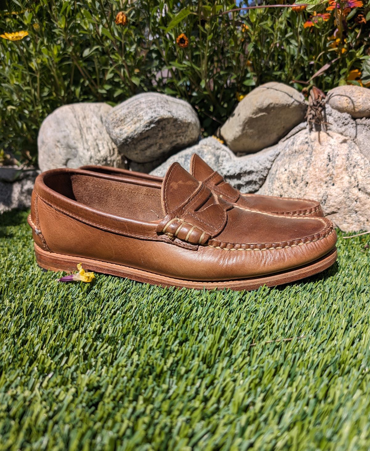 Photo by Dodgers78 on March 4, 2024 of the Rancourt & Co. Beefroll Penny Loafers in Horween Natural Chromexcel.