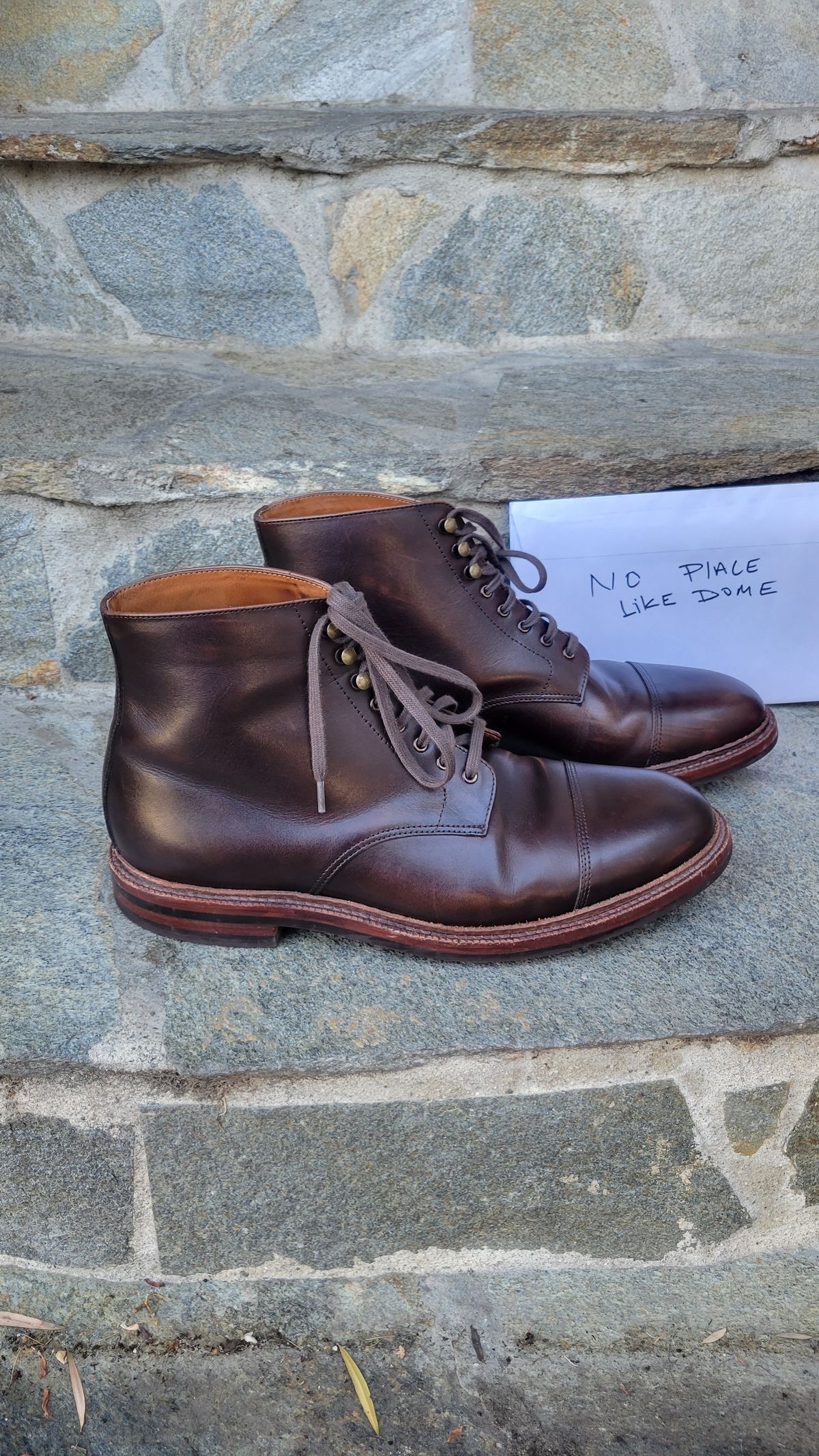 Photo by Dodgers78 on November 5, 2022 of the Grant Stone Cap Toe Boot in Unlisted Leather.