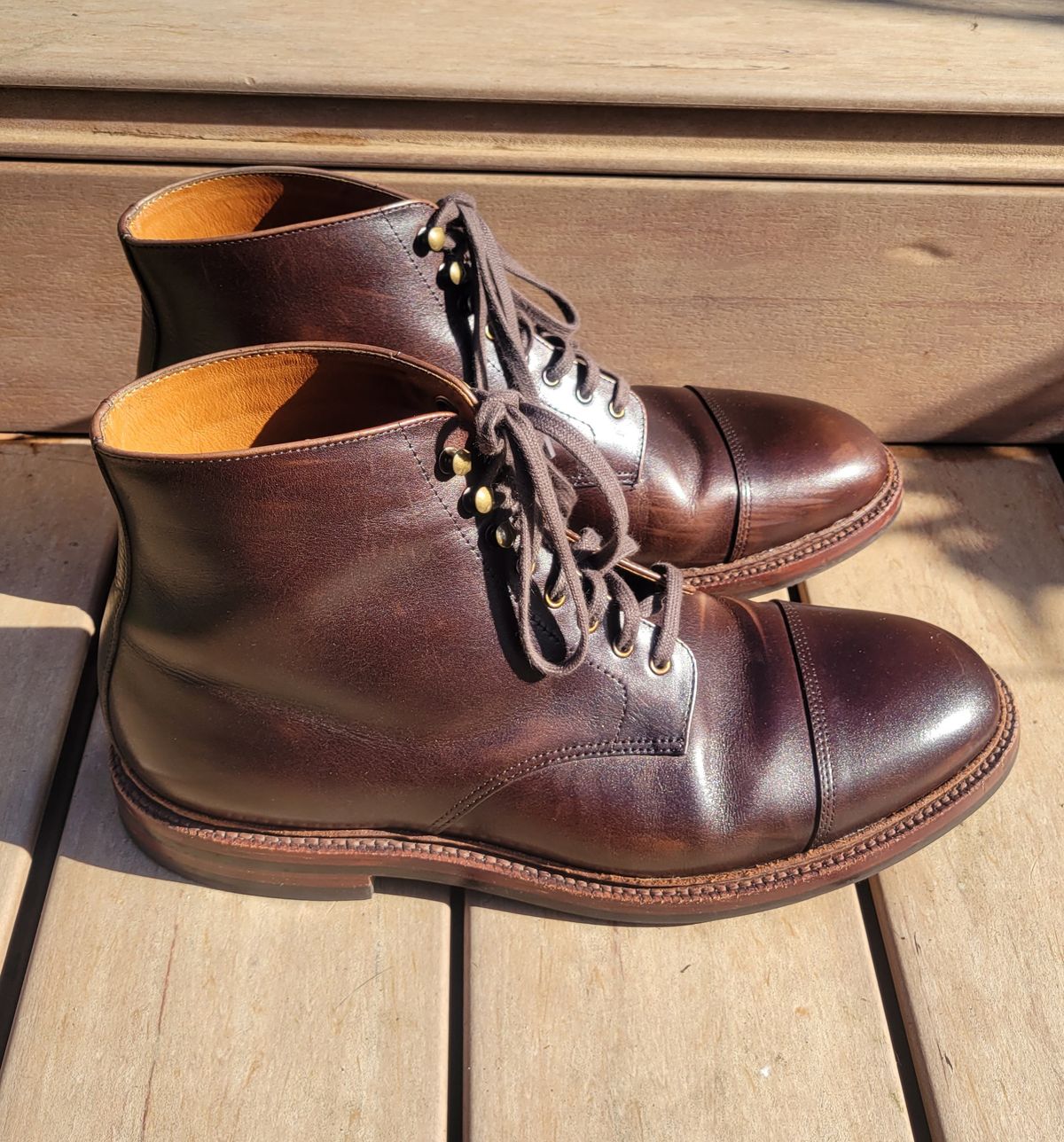 Photo by Dodgers78 on December 5, 2022 of the Grant Stone Cap Toe Boot in Unlisted Leather.