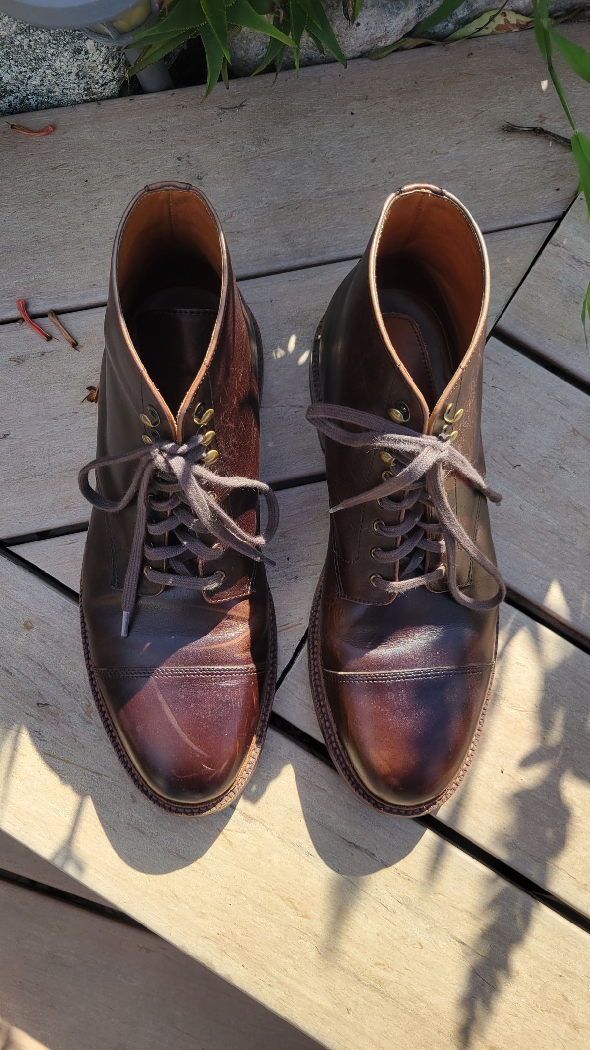 Photo by Dodgers78 on February 3, 2023 of the Grant Stone Cap Toe Boot in Unlisted Leather.