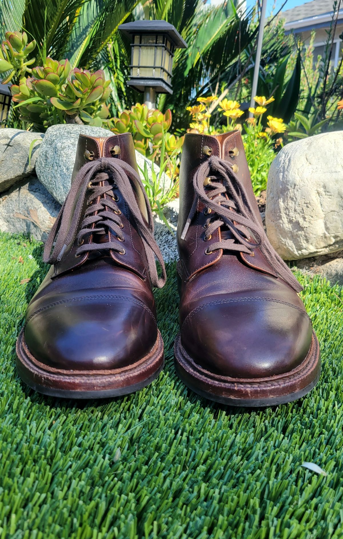 Photo by Dodgers78 on April 5, 2023 of the Grant Stone Cap Toe Boot in Unlisted Leather.