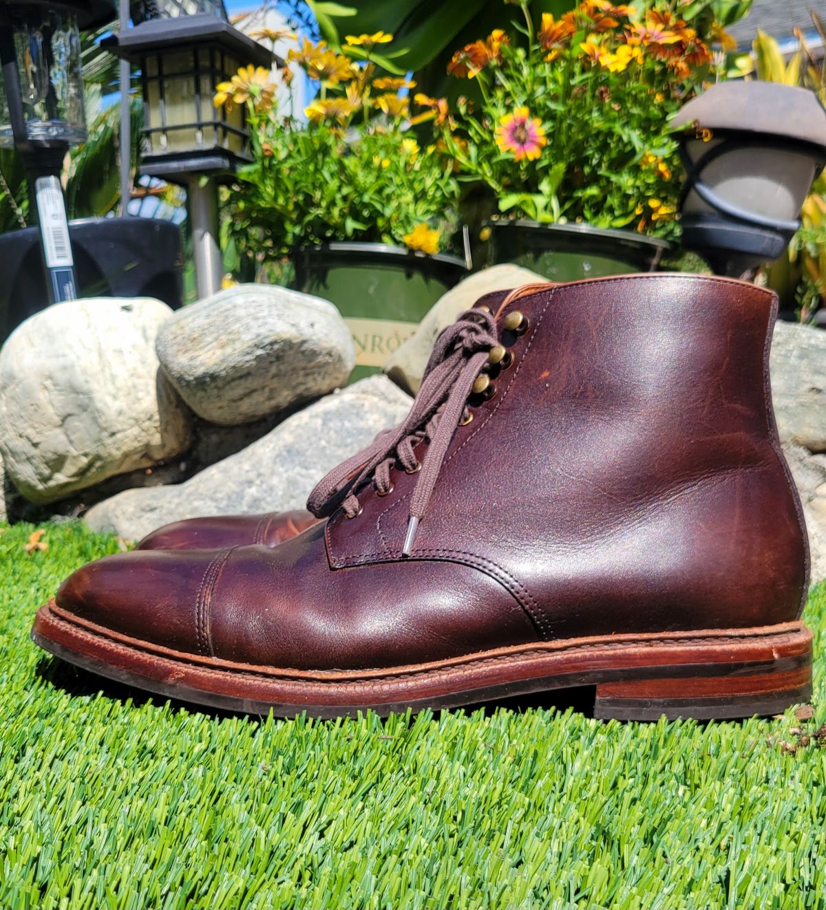 Photo by Dodgers78 on April 5, 2023 of the Grant Stone Cap Toe Boot in Unlisted Leather.