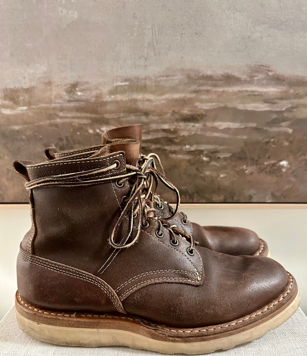Photo by shanesboots on February 5, 2023 of the White's 350 Cruiser in Horween Natural Chromexcel Roughout.
