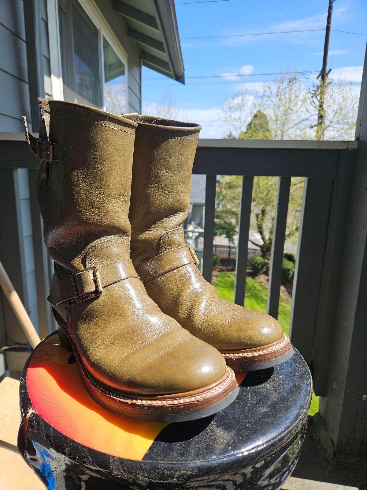 Photo by aDogNamedMerle on April 14, 2024 of the John Lofgren Wabash Engineer Boots in Badalassi Carlo Grigio Minerva Liscio.