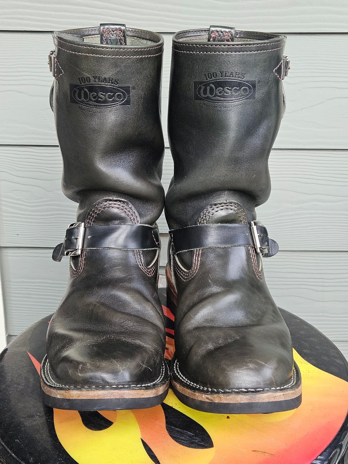 Photo by aDogNamedMerle on November 3, 2024 of the Wesco Mister Lou in Maryam Petrolio Waxed Black Horsehide.