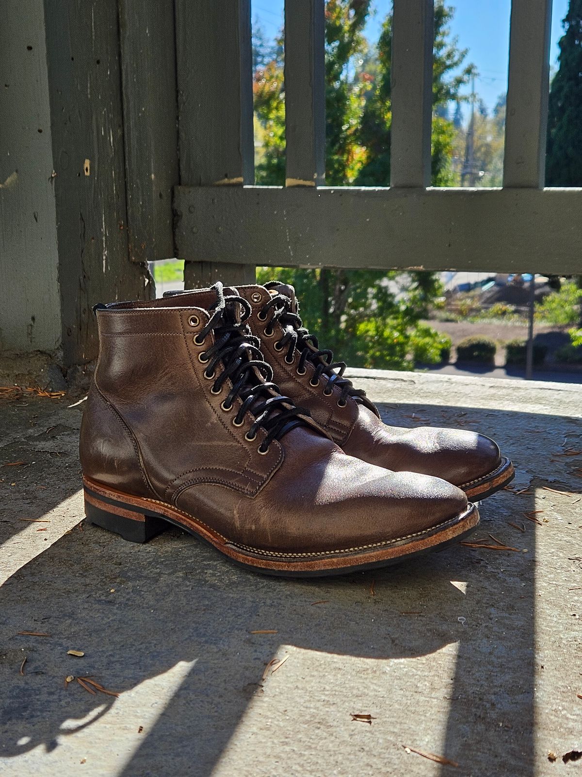 Photo by aDogNamedMerle on November 5, 2023 of the Viberg Service Boot in C.F. Stead Classic Grey Oiled Culatta.