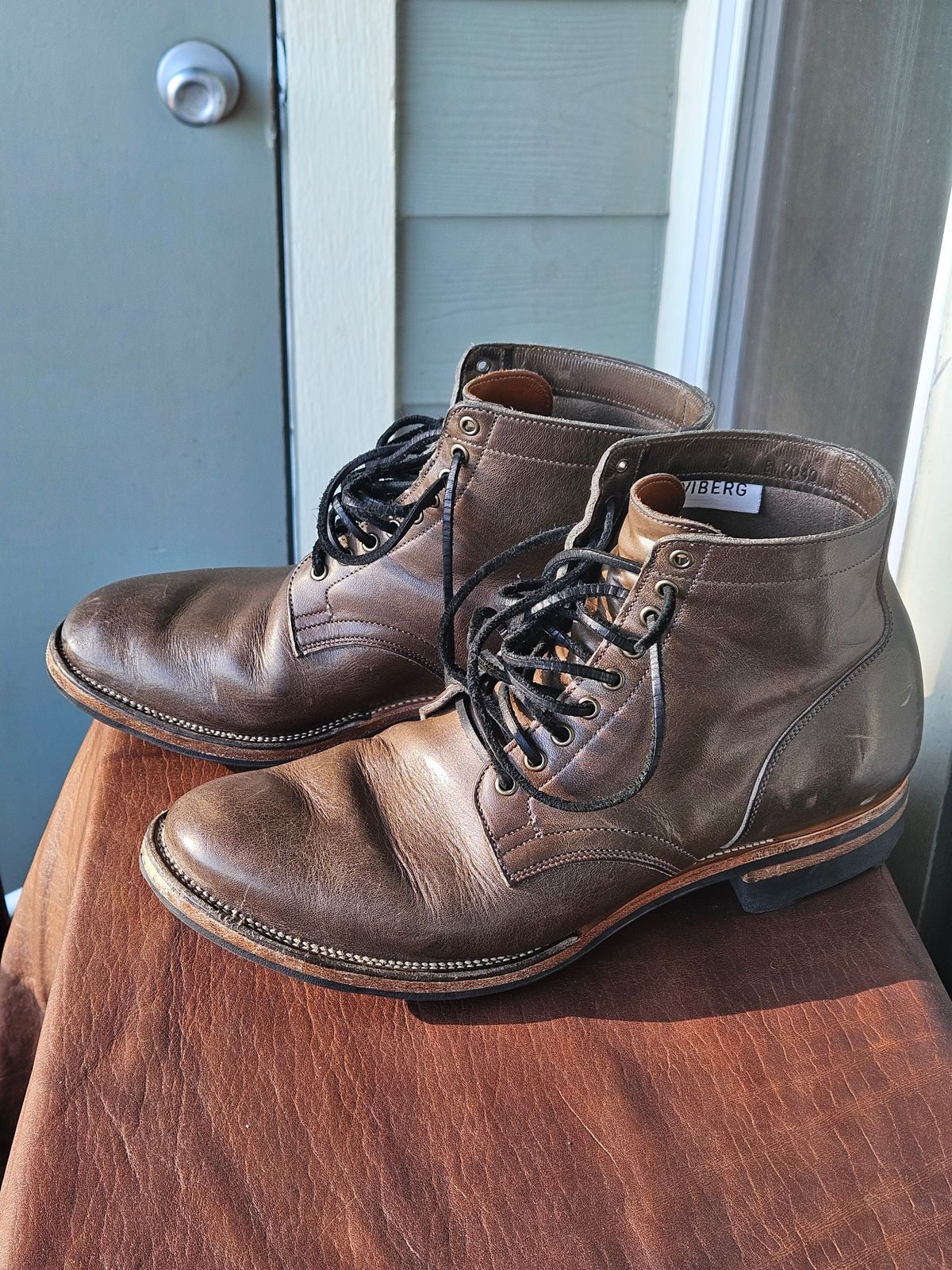 Photo by aDogNamedMerle on December 20, 2023 of the Viberg Service Boot in C.F. Stead Classic Grey Oiled Culatta.