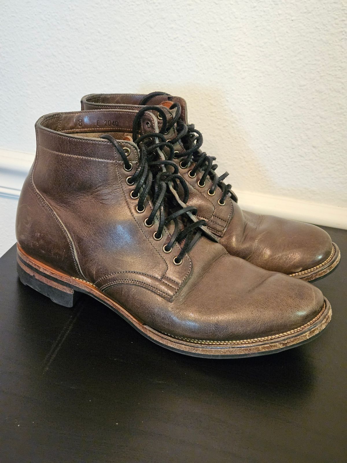 Photo by aDogNamedMerle on February 6, 2024 of the Viberg Service Boot in C.F. Stead Classic Grey Oiled Culatta.