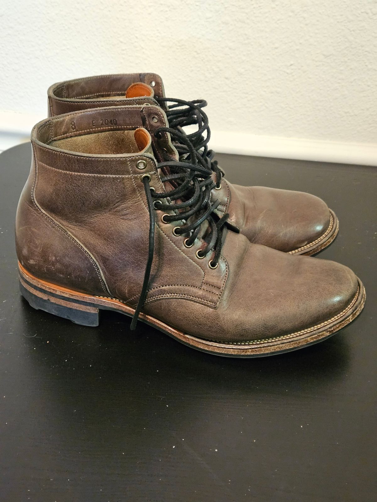 Photo by aDogNamedMerle on March 6, 2024 of the Viberg Service Boot in C.F. Stead Classic Grey Oiled Culatta.