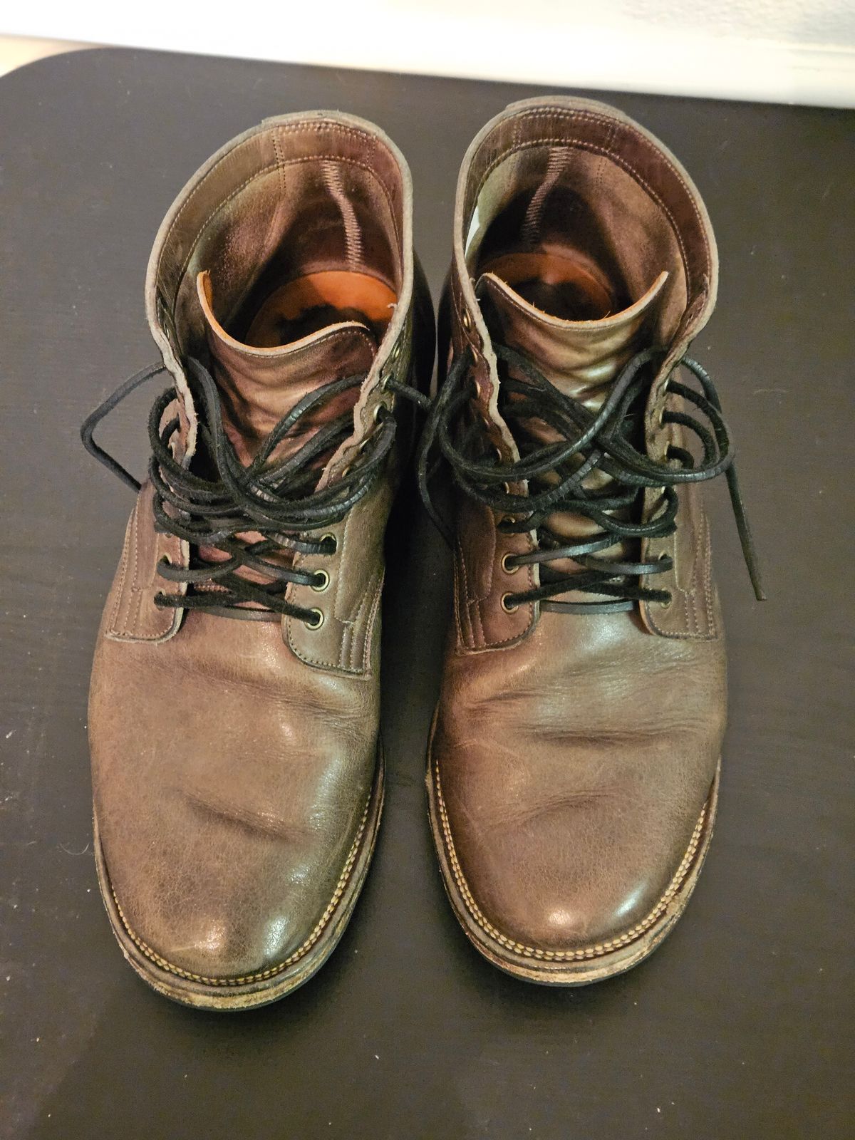 Photo by aDogNamedMerle on March 6, 2024 of the Viberg Service Boot in C.F. Stead Classic Grey Oiled Culatta.