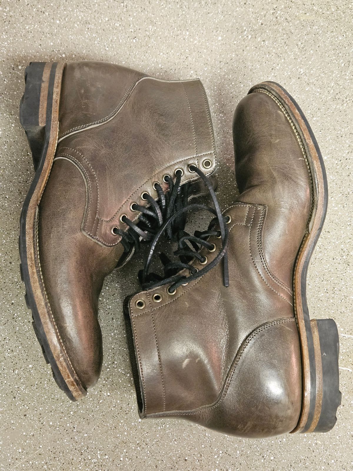 Photo by aDogNamedMerle on April 6, 2024 of the Viberg Service Boot in C.F. Stead Classic Grey Oiled Culatta.