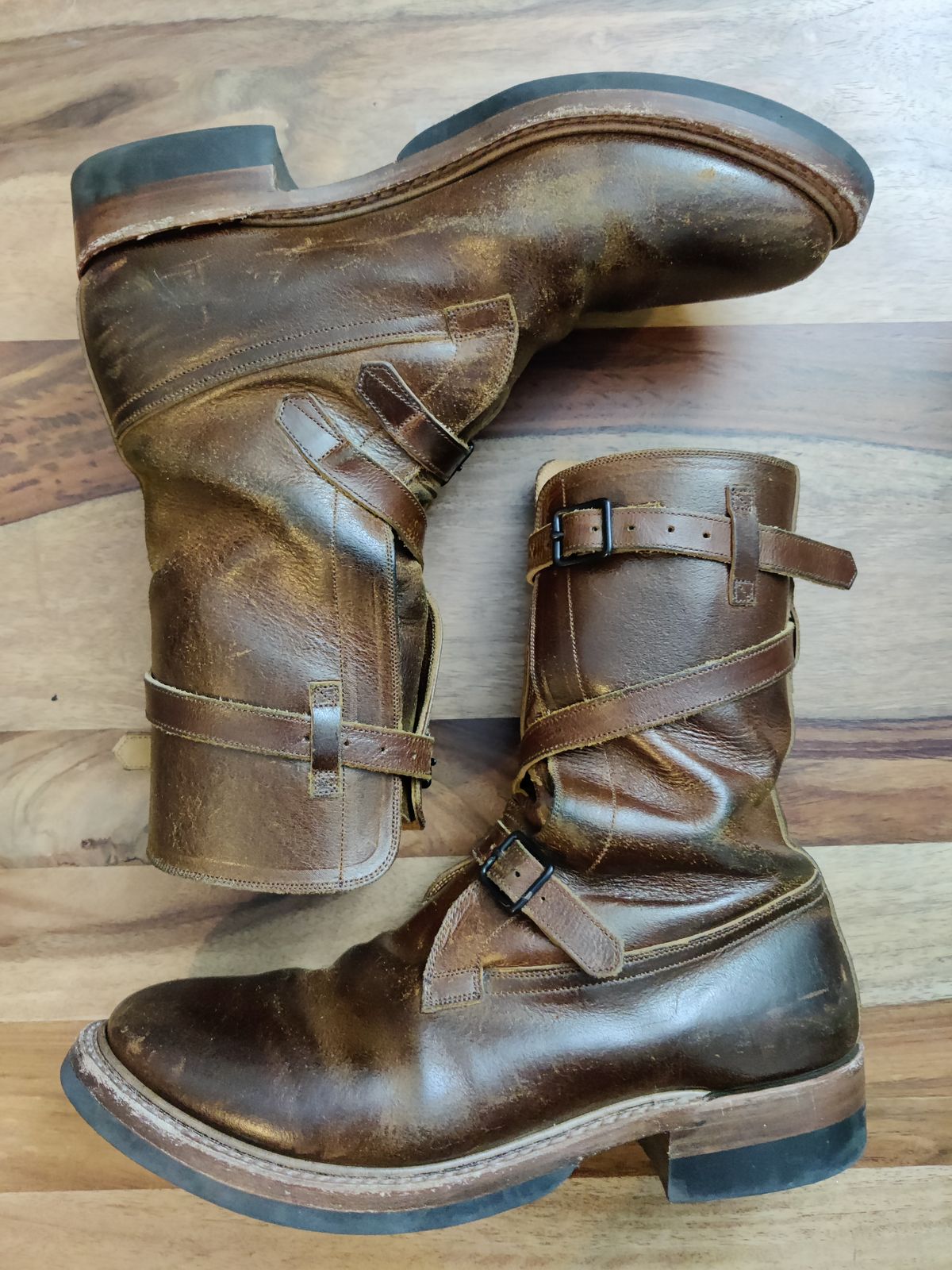 Photo by aDogNamedMerle on July 12, 2023 of the Eastman Leather Tanker Boots in Horween Havana Burnished Roughout.