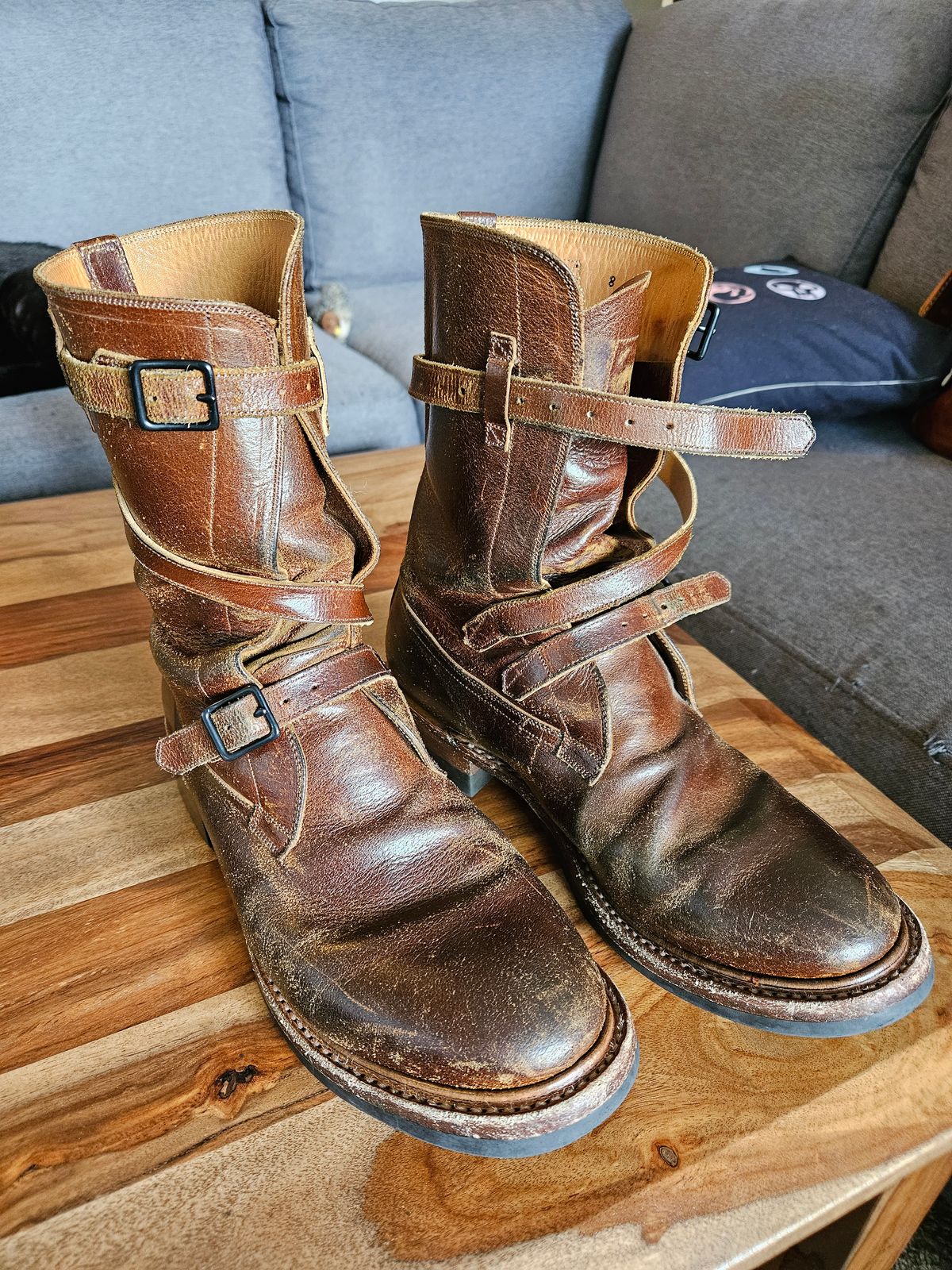 Photo by aDogNamedMerle on September 7, 2023 of the Eastman Leather Tanker Boots in Horween Havana Burnished Roughout.