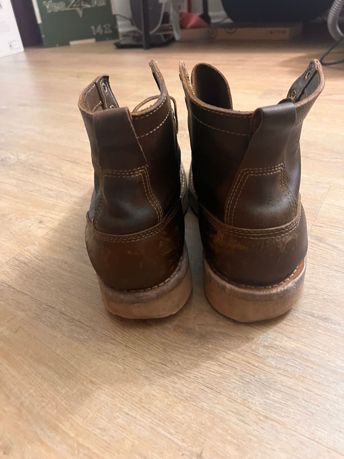 Photo by A_Clockwork_Yifan on March 1, 2024 of the White's Rambler in Horween Cinnamon Waxed Flesh.