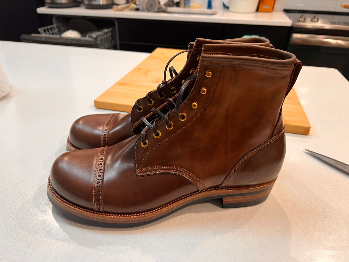 Photo by A_Clockwork_Yifan on October 1, 2024 of the Iron Boots 5515 in Maryam Brown Shell Cordovan.