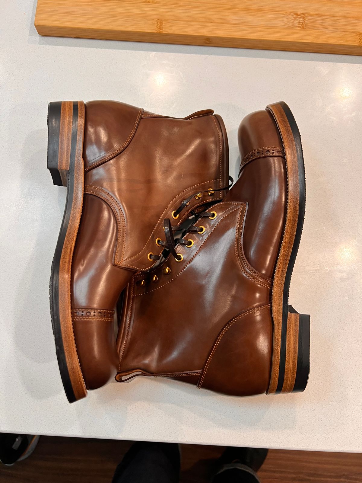 Photo by A_Clockwork_Yifan on October 1, 2024 of the Iron Boots 5515 in Maryam Brown Shell Cordovan.