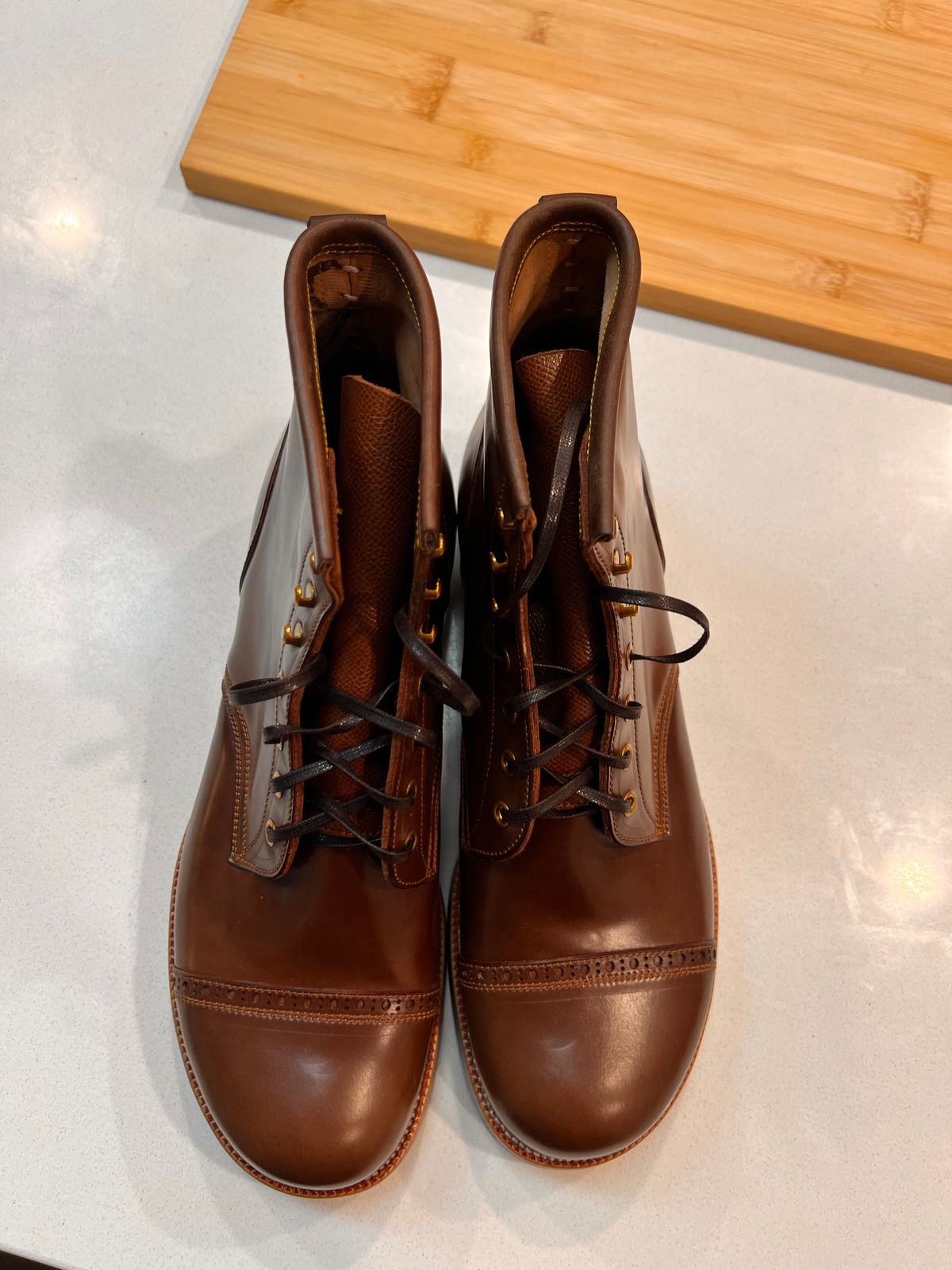 Photo by A_Clockwork_Yifan on October 1, 2024 of the Iron Boots 5515 in Maryam Brown Shell Cordovan.