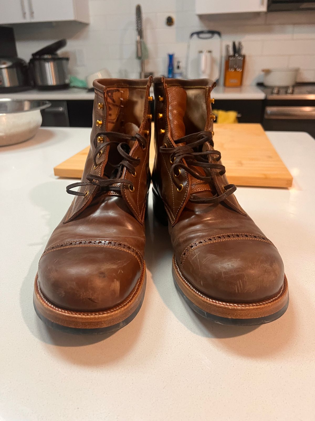 Photo by A_Clockwork_Yifan on November 5, 2024 of the Iron Boots 5515 in Maryam Brown Shell Cordovan.