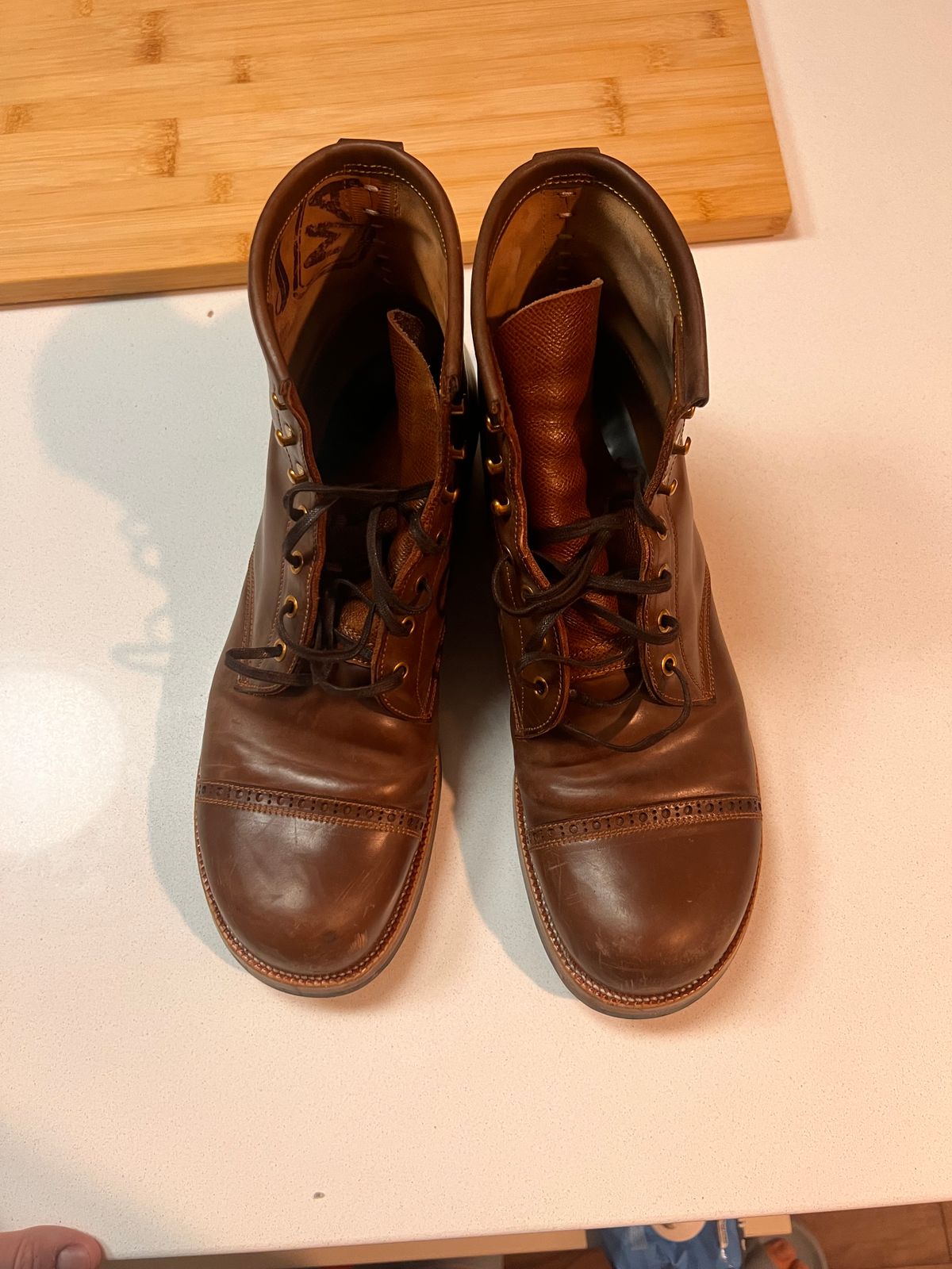 Photo by A_Clockwork_Yifan on November 5, 2024 of the Iron Boots 5515 in Maryam Brown Shell Cordovan.