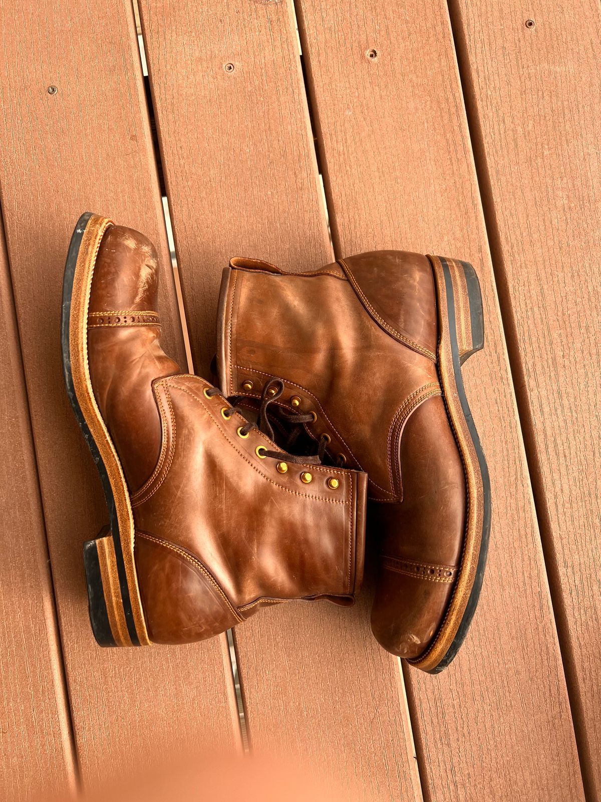 Photo by A_Clockwork_Yifan on January 4, 2025 of the Iron Boots 5515 in Maryam Brown Shell Cordovan.
